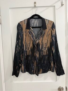 Elie Tahari Multicolor abstract print silk collared blouse (fair) (fits like s)
